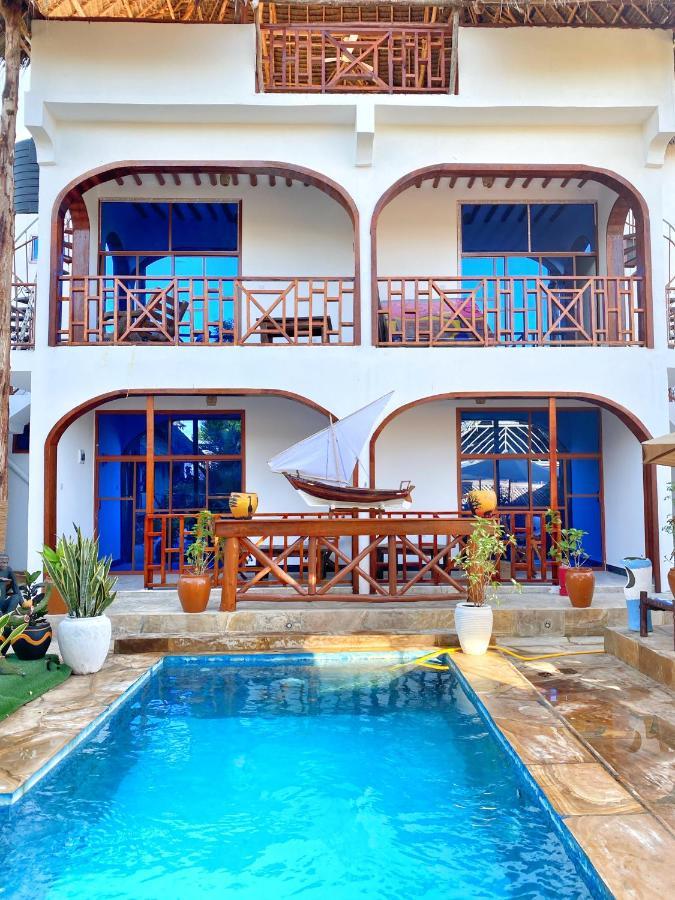 Utulivu Bungalow Nungwi Exterior photo