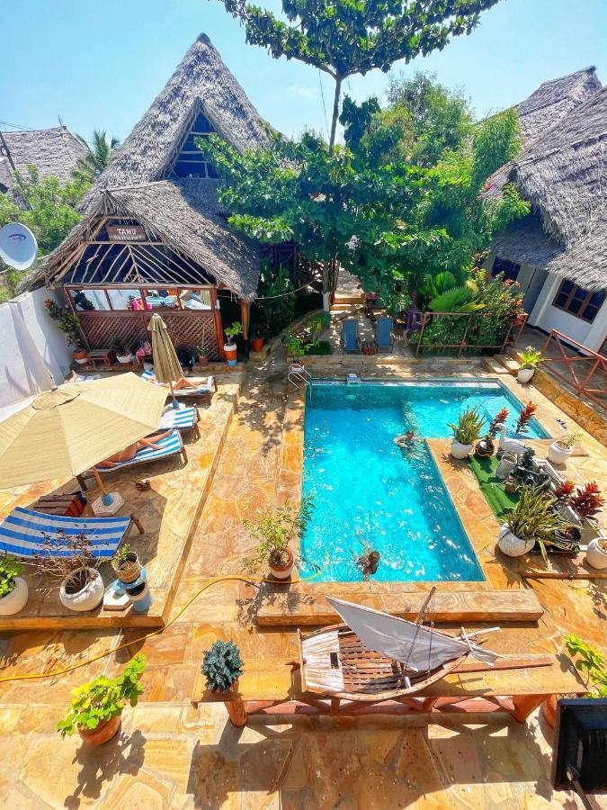 Utulivu Bungalow Nungwi Exterior photo